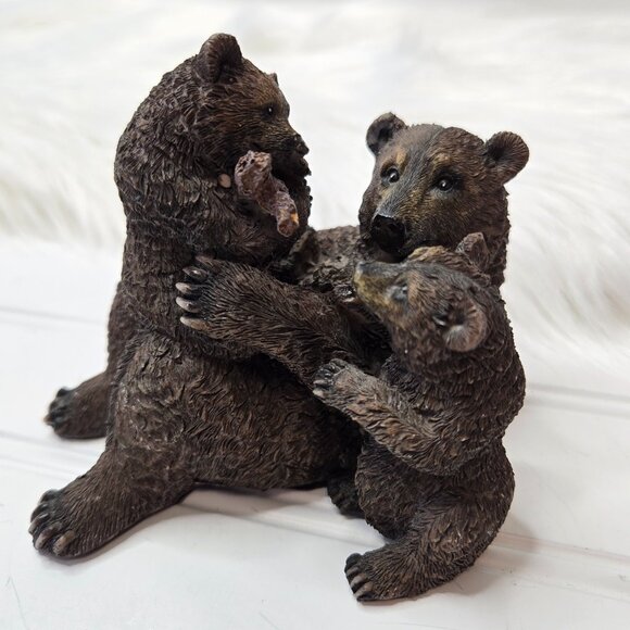 Mama Bear & Cubs Cuddling Playing Figurine Resin 4 X 4.75 X 3.25” Mother Baby - Picture 1 of 10